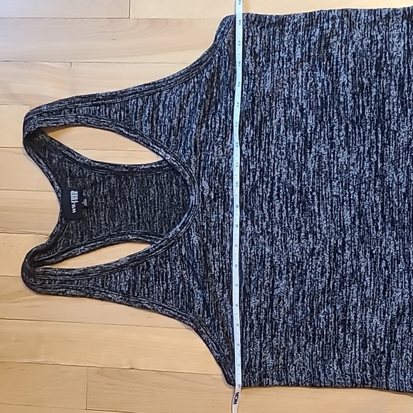 Aritzia Wilfred Free Racerback Tank - Picture 2 of 7